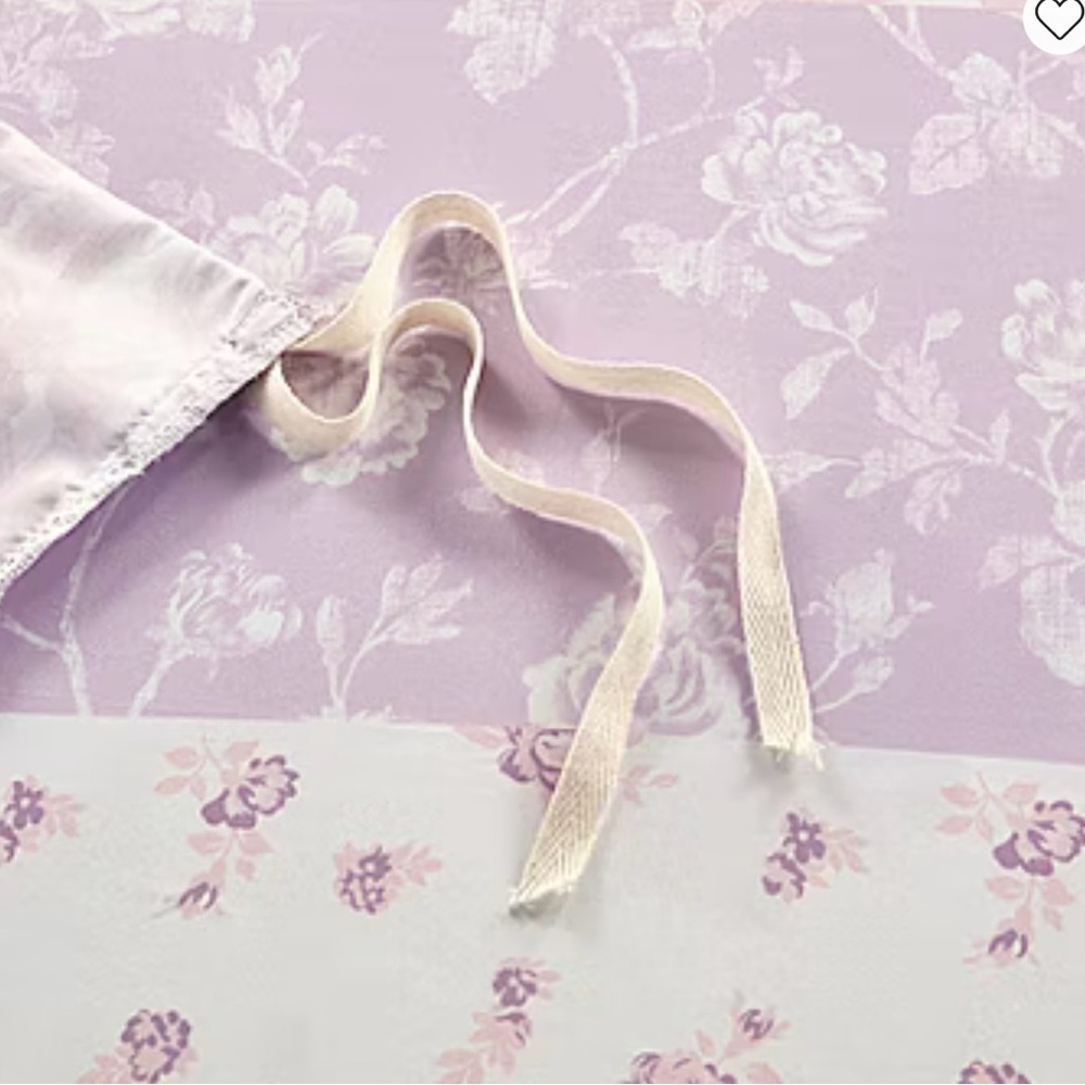 NWT Intelligent Design Elodie Duvet Cover Pink Bedding Set In Original Packaging - Picture 4 of 5